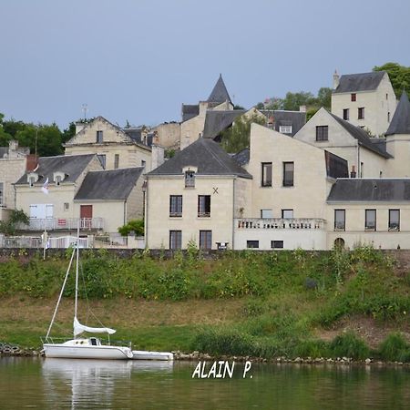Le Prieure Bed & Breakfast Montsoreau Exterior photo